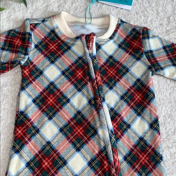 NWT Posh Peanut Marqui Pacci Footie 3-6M Holiday Plaid - Picture 5 of 10